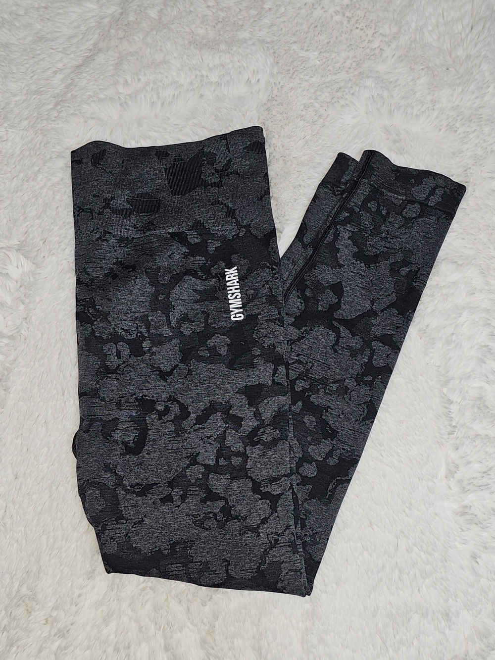 Gymshark Black & Charcoal Camo Leggings XXL
